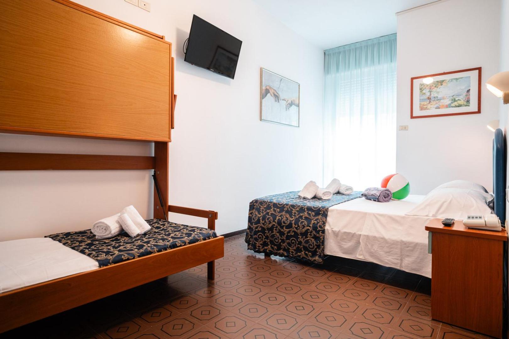 Blu Star Hotel Gabicce Mare Exteriör bild