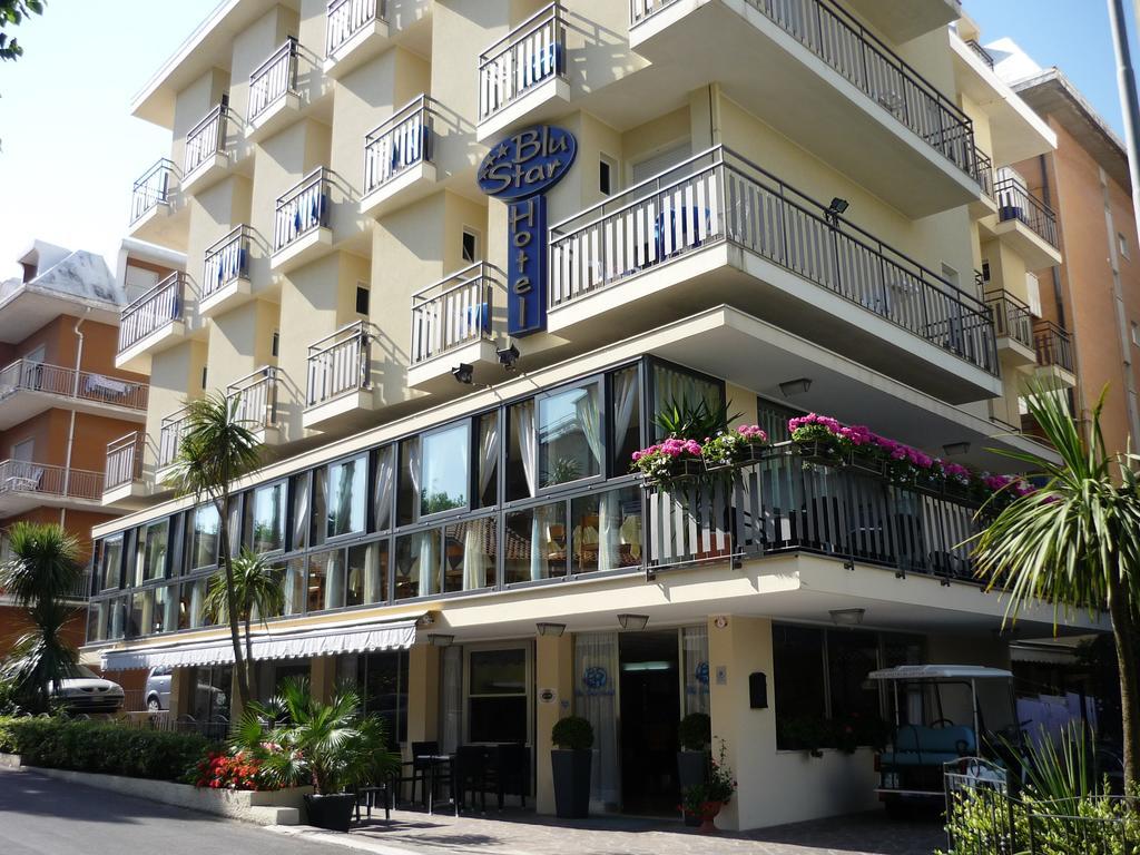 Blu Star Hotel Gabicce Mare Exteriör bild